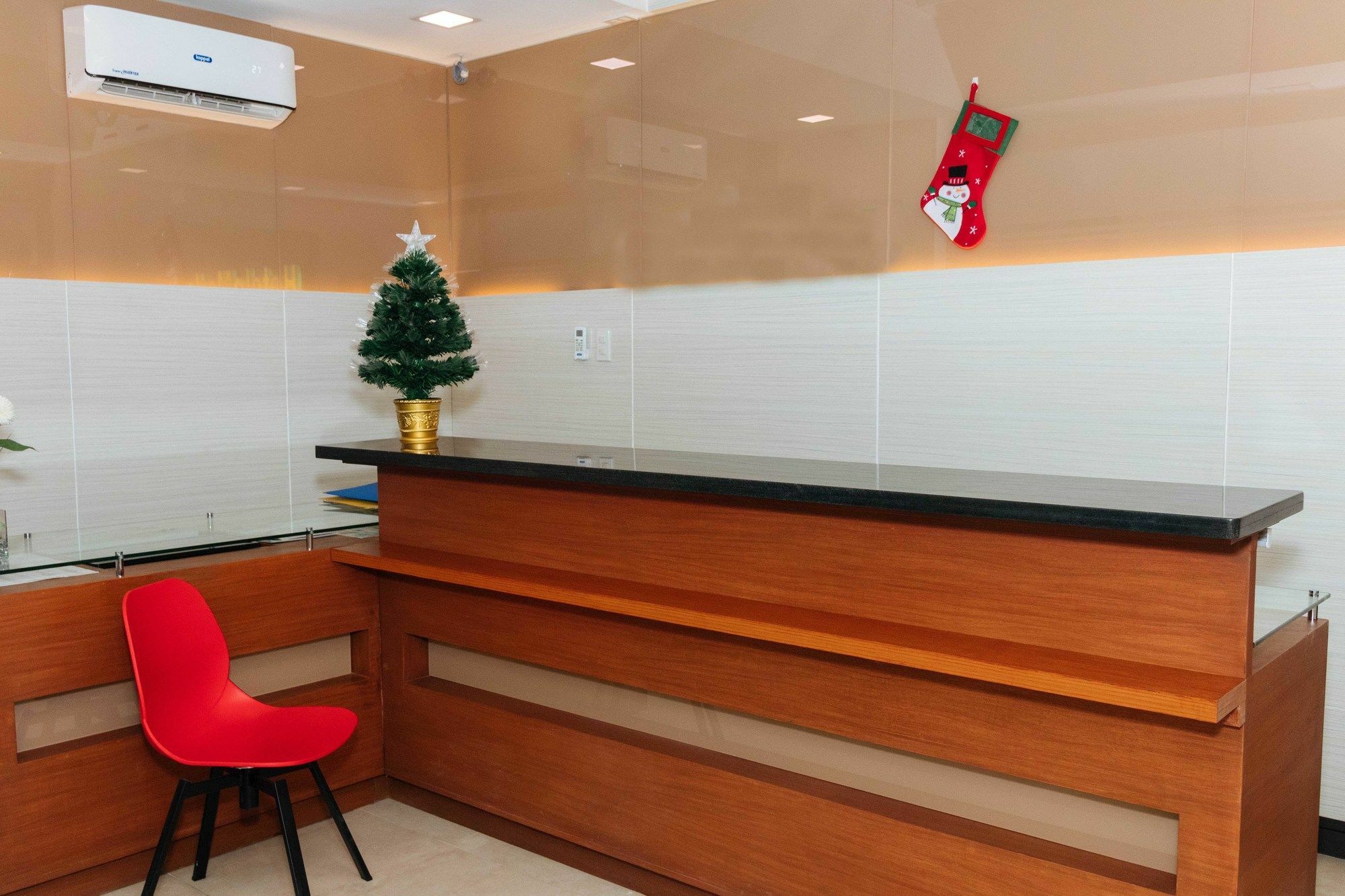 Reddoorz Premium @ Sampaloc Makati Hotel Makati City Exterior photo